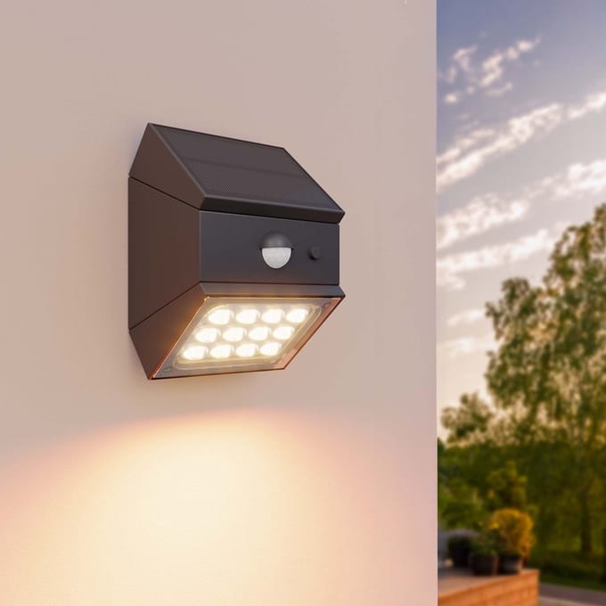 Ledvion - LED Solar Wandlamp Buiten – Sensor – Draaibaar – Zwart