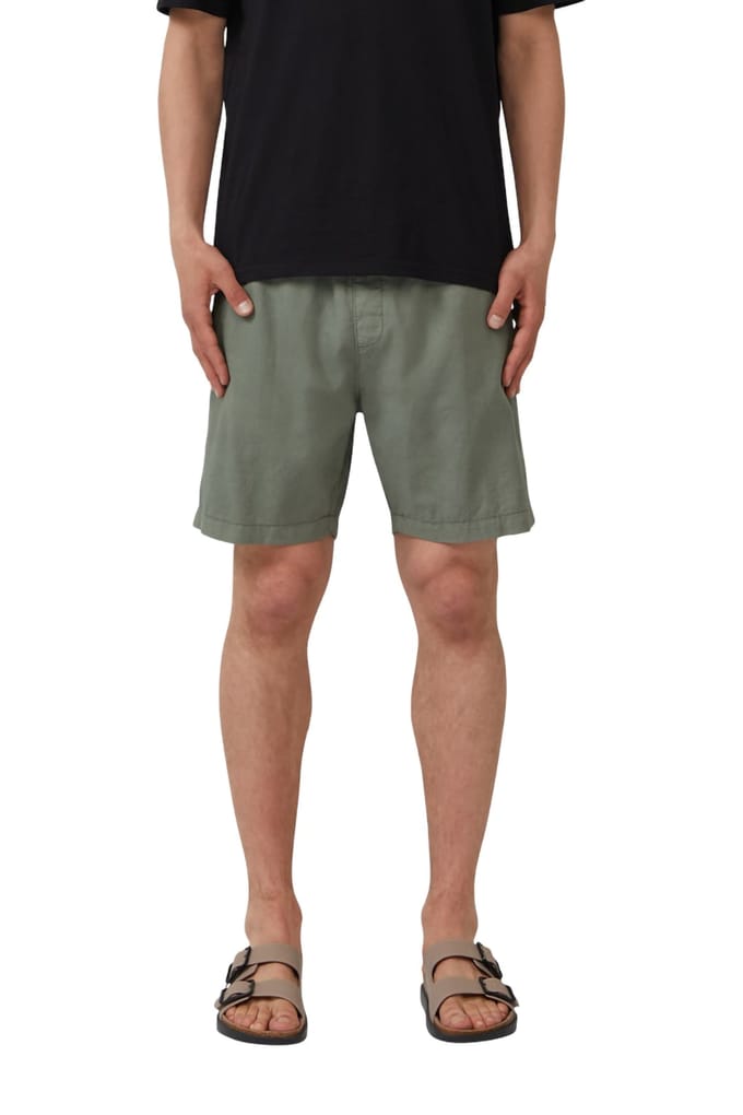 s.Oliver -qs Pants Green Größe: S | Kurze Sporthosen Outlet | Herren | Grün