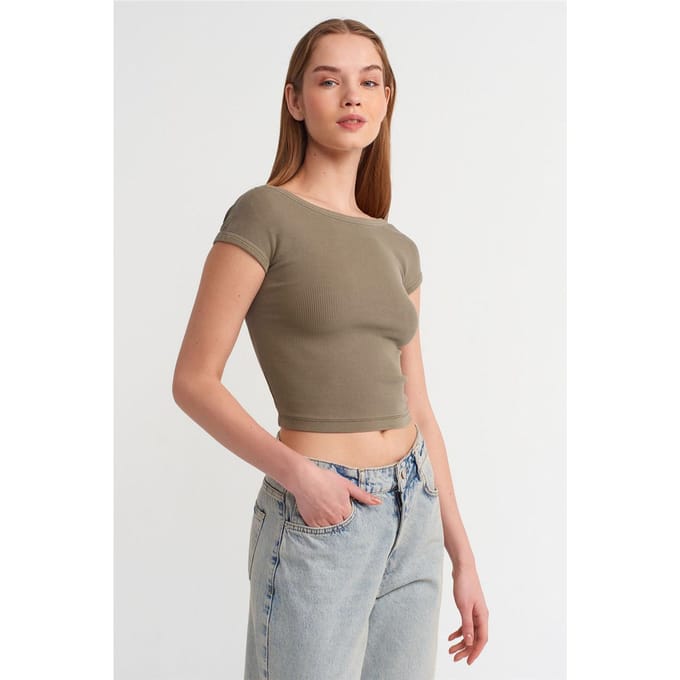Dames Crop T-shirt met Vierkante Hals en Uitsnijding