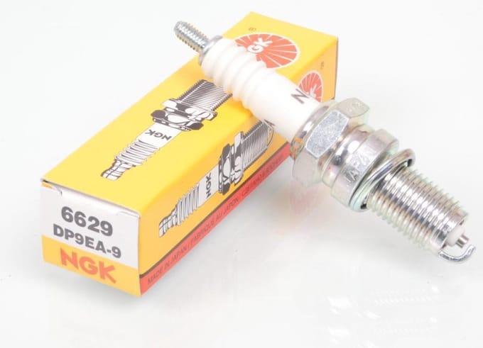NGK-bougie voor Gilera 500 Nord West (vanaf 2004) DP9EA-9, nieuw