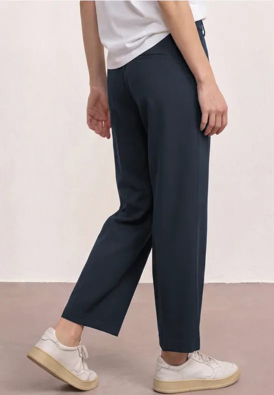 Wide Legs broek met knoopdetail