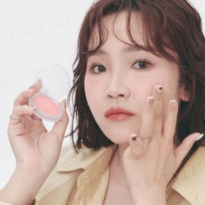 FreshO2 - MiniGlow Fluffy Glow Blush 01 Almond Peach