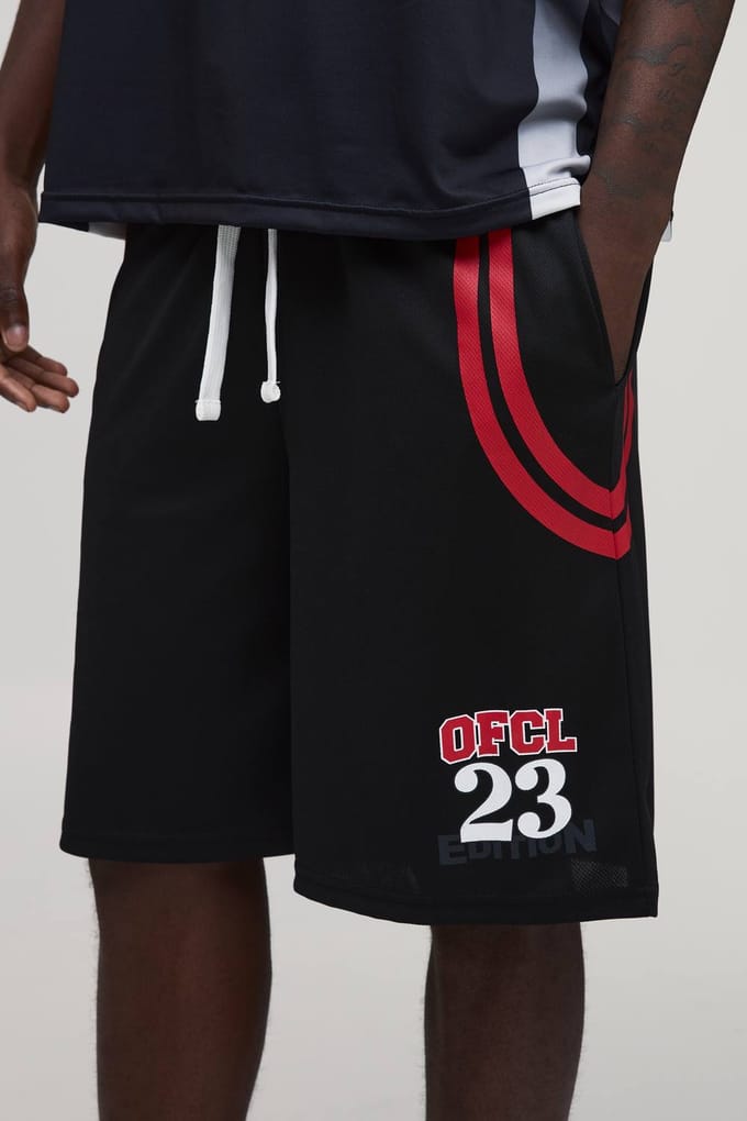 Ruimvallende Mesh Varsity Jersey Shorts | Black | Size Medium