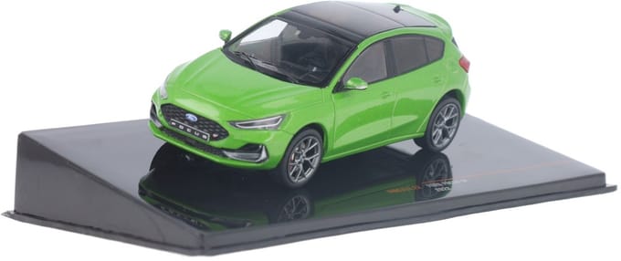 Ford Focus ST 2022 Groen - Model 1/43 - Ixo Models