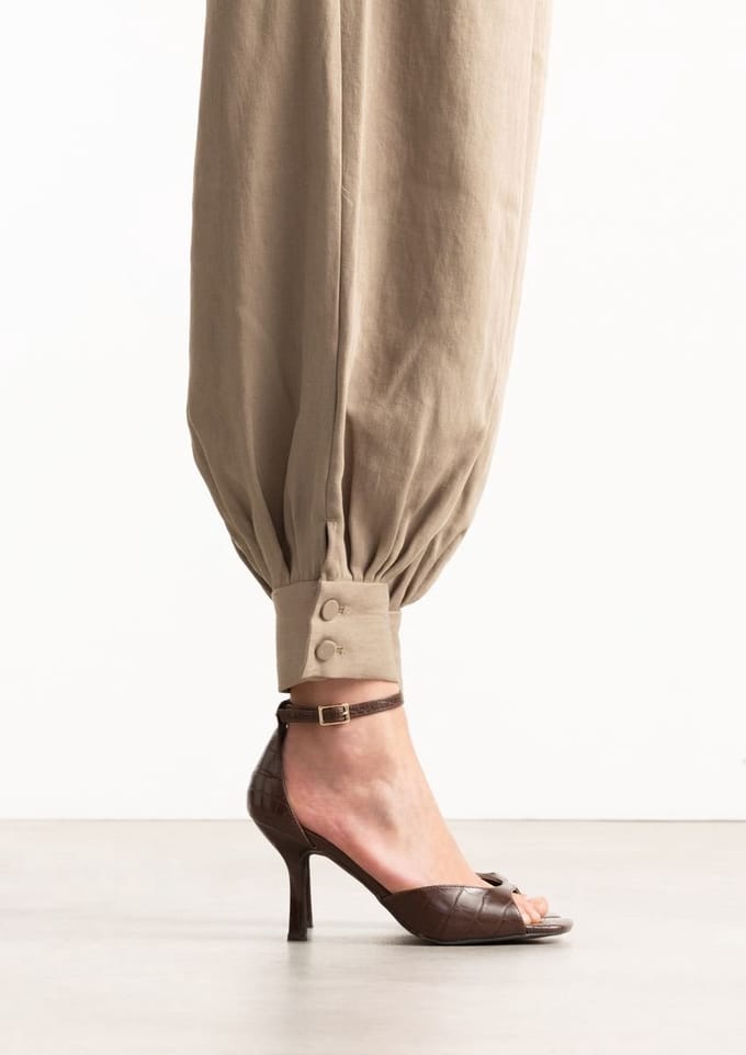 Sacha - Dames - Bruine sandalen met hak - Maat 42