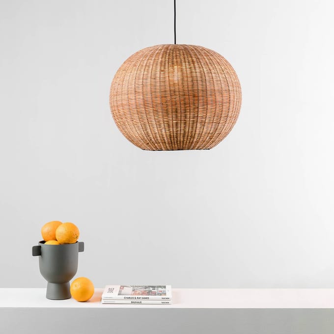 FARO BARCELONA Haka hanglamp met rotan kap, Ø 53 cm