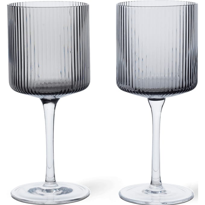 Ferm Living Ripple witte wijnglazen set van 2 - smoked grey