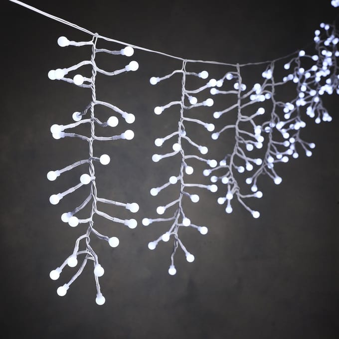 Luca Lighting - Pegel bes wit 260led IP44 8 function controller en timer - l270xb30cm - Woonaccessoires en seizoensgebondendecoratie  (Britse stekker )