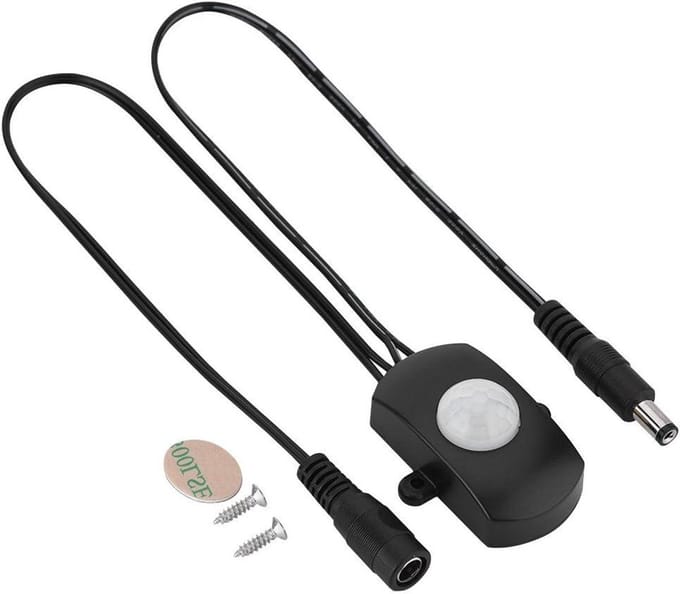 PIR Bewegingssensor - Infrarood Sensor - Automatische Verlichting - Instelbare Gevoeligheid - 5-7 Meter Bereik - Zwart