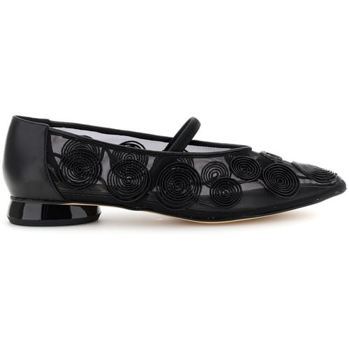 Ballerina's Café Noir C1EG9012