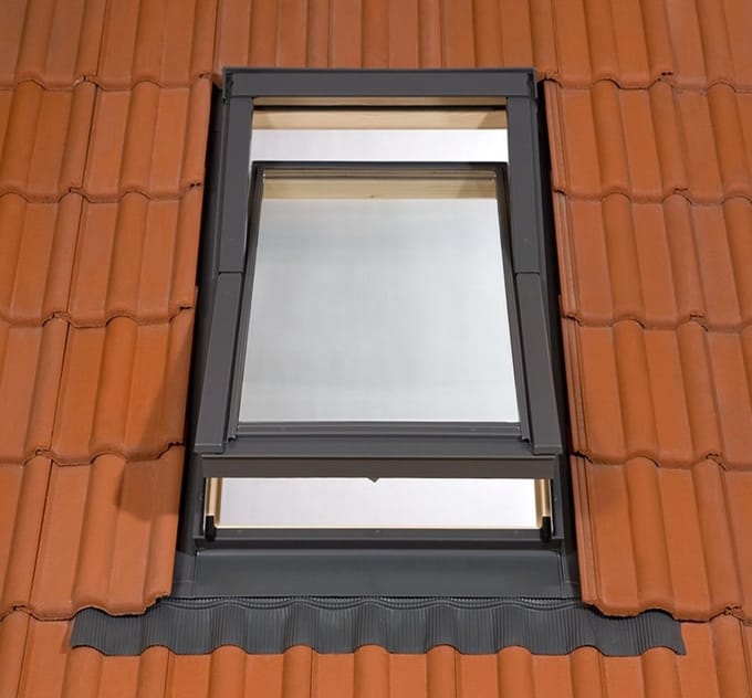 RoofLITE BASE actie dakraam M6A 78x118 inclusief gootstuk