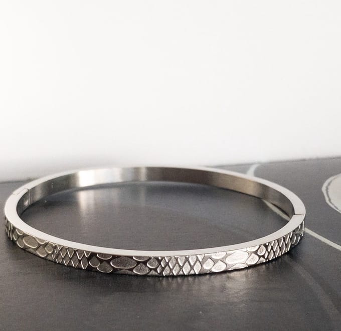 Bangle Steel armband Snake print Zilver