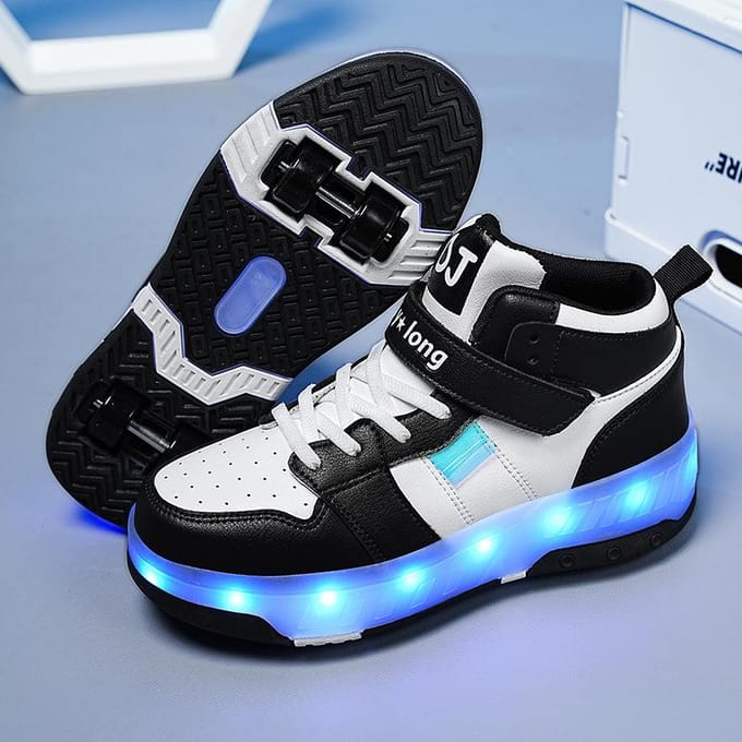 Winter Kinderen Rollerblades Student Vierwielige Lamp Wegloop Schoenen Tiener Vervormbare Schoenen 43 white