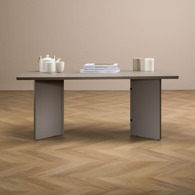 Salontafel MESA van massief hout – grijs