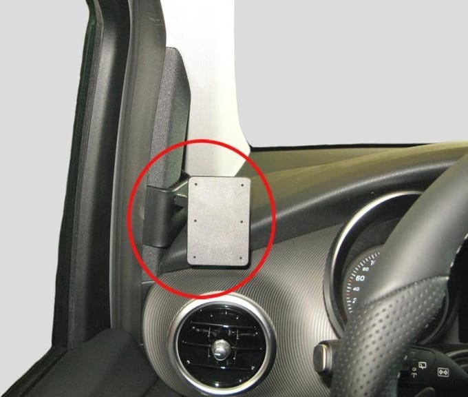 Brodit ProClip houder geschikt voor Mercedes Benz V-Klasse 2016-2024 Left mount