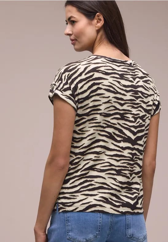 Shirt met ronde hals en knoopdetails