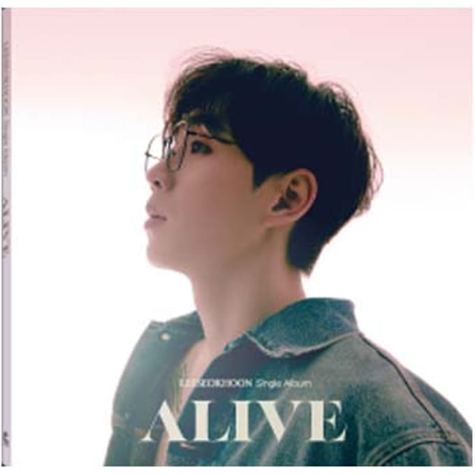 LEESEOKHOON 1e singlealbum 'ALIVE' white