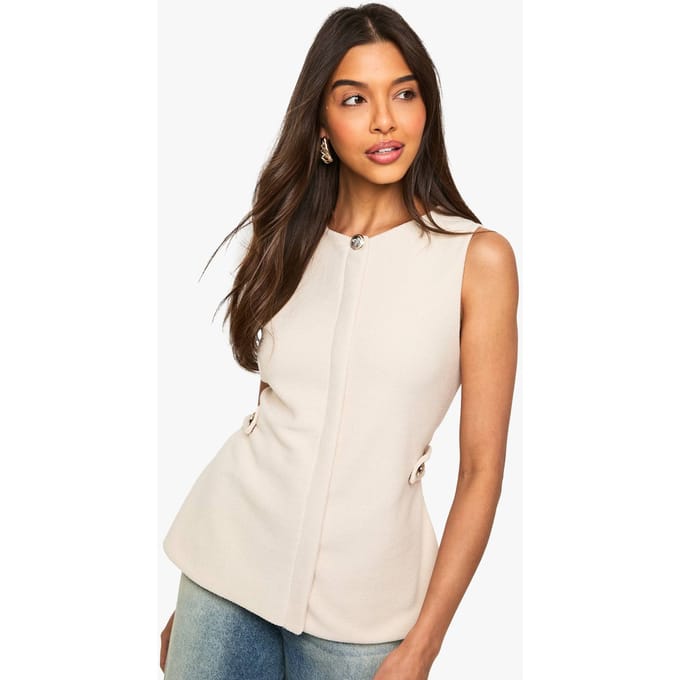 boohoo Dames Gestructureerd mouwloos vest met gouden knopen en getailleerde taille | Creme | Maat: 40