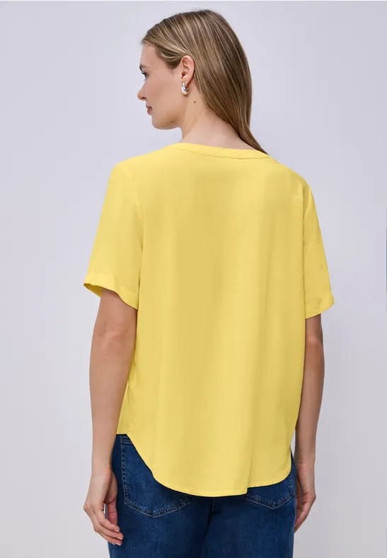 Blouse met gespleten hals en omslag