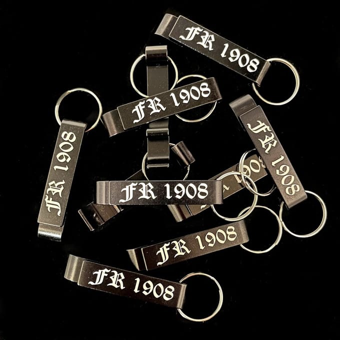 FR.KZK SLEUTEL HANGER - BIERFLES OPENER - FR1908