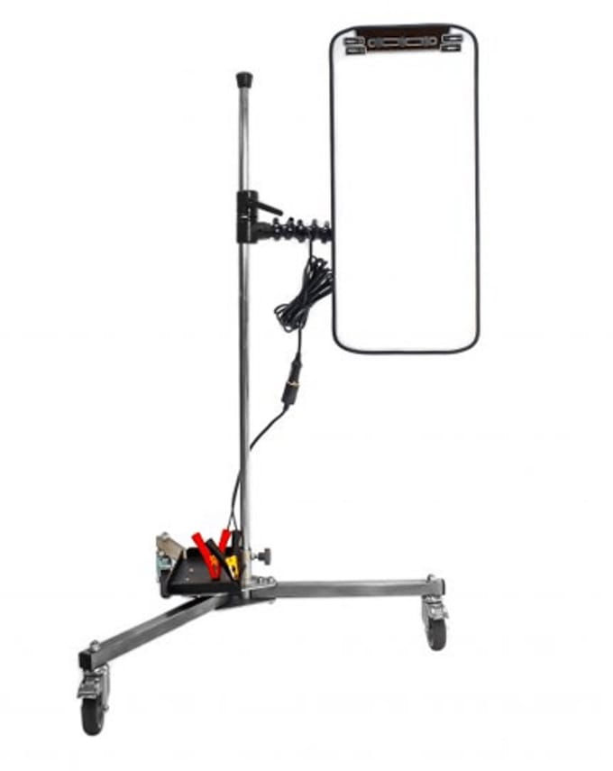 DNE MAKSMASTER MG2 PDR LAMP 6 DIMBARE LEDS MET SPIDER STATIEF