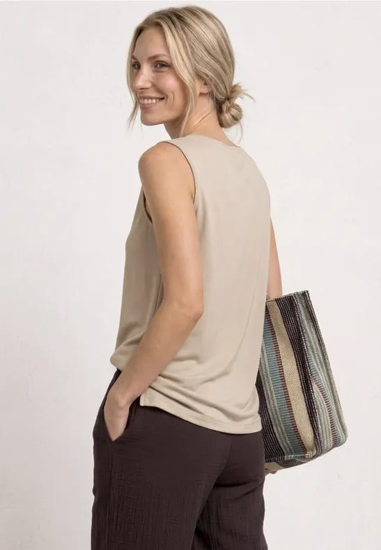 Top met ronde hals en uitgesneden detail