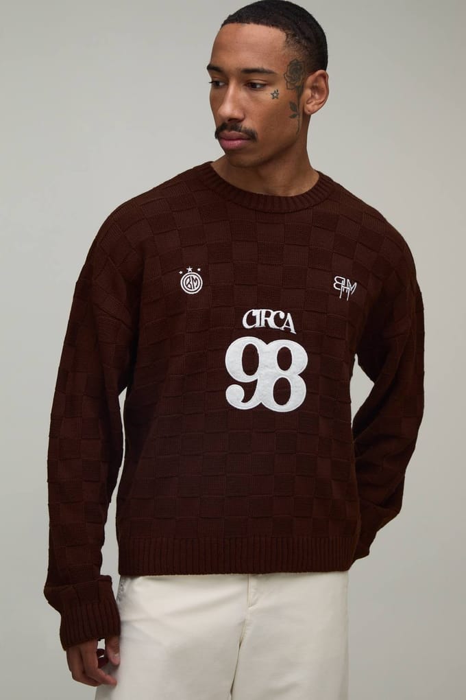 Ontspannen Ruime Gebreide Trui Met Schaakbordpatroon Circa 98 | Chocolate | Size Medium