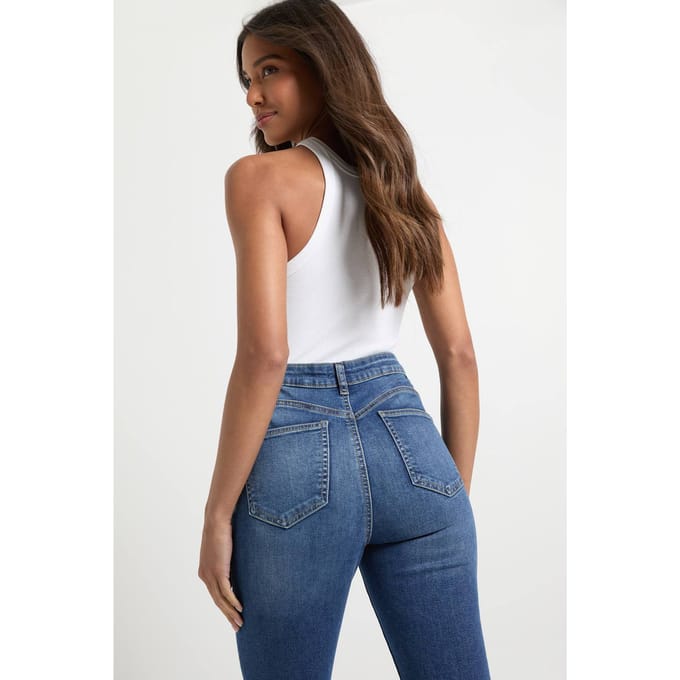 boohoo Dames Hoge Taille Booty-Lifting Skinny Jean | Medium Gebleekt | Maat: 40