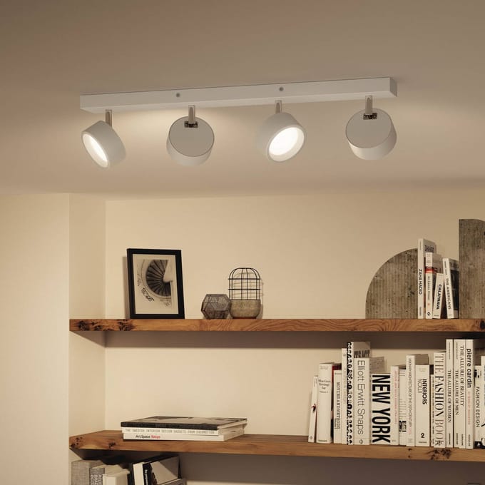 Philips Opbouwspot Bracia - Wit - 8cm - Warm Wit - 4x5,5w