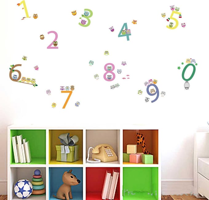 Walplus - Muursticker - Nummers met Uilen - Multicolor