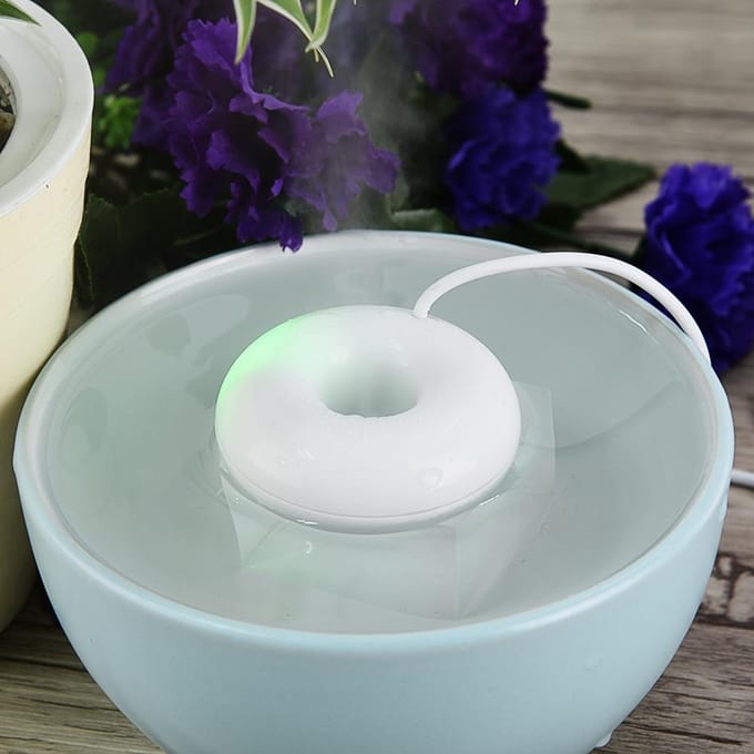 Mini Humidificateur USB Portable en Forme de Donut à Atomisation pour Maison Bureau Voiture Blanc blanc