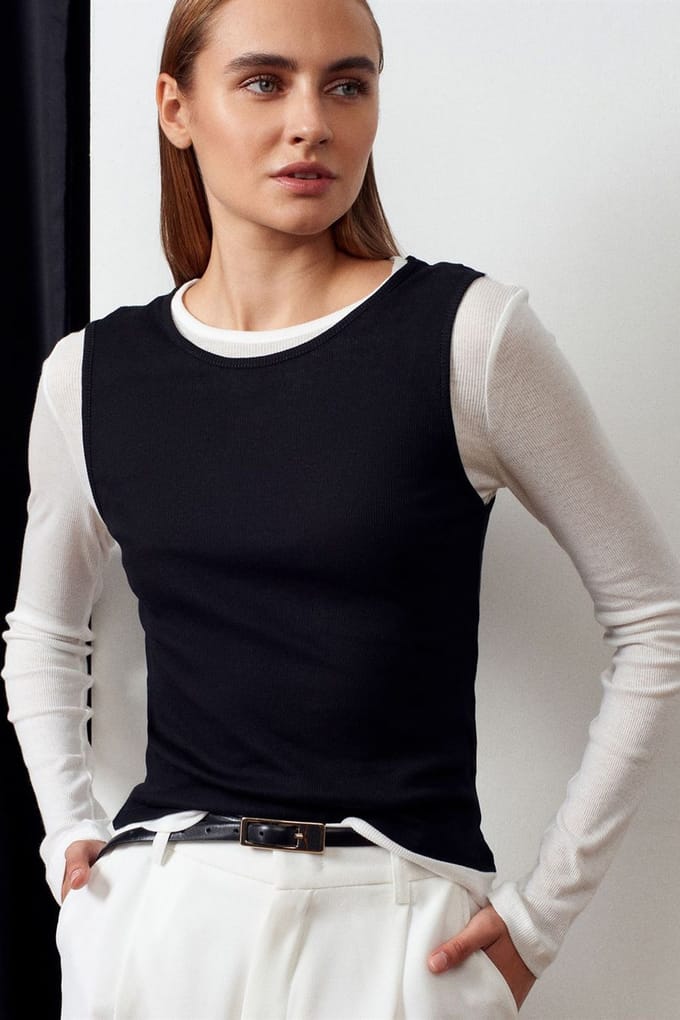 Aangesloten Katoenen Crew Neck Lange Mouw Blouse