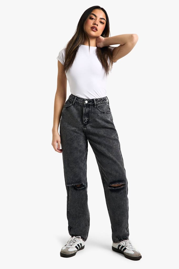Dames Boohoo Basics Gescheurde Knie Rechtse Pijpen Jeans | Washed Black | Maat: 12/32L
