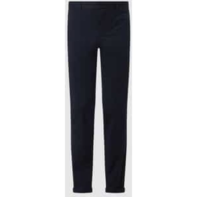 Chino met stretch model 'Liam'