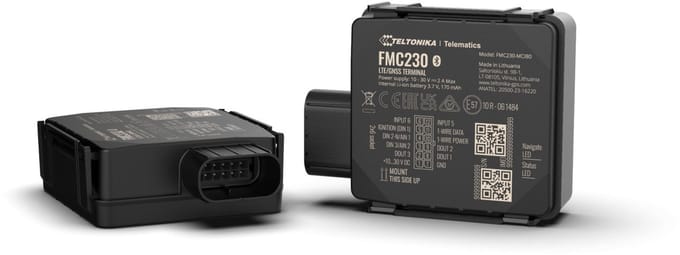 Teltonika FMC230 Waterproof LTE CAT 1 Universeel GPS-tracker Zwart