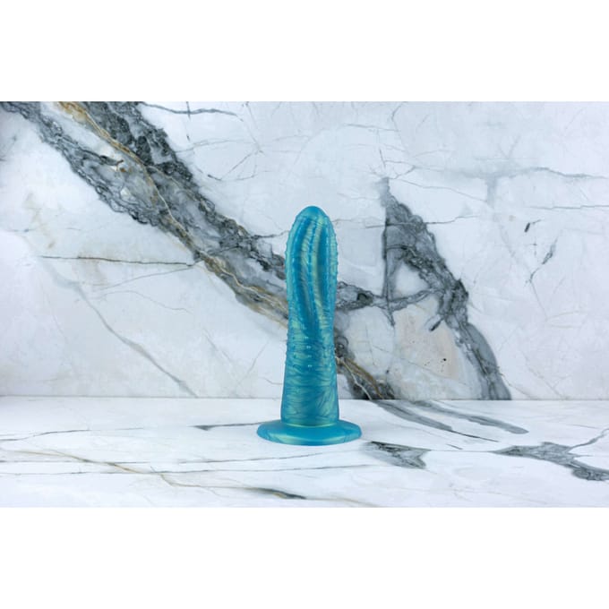 Ylva & Dite | Handgemaakte Blauwe Dildo met Zuignap | Prickly