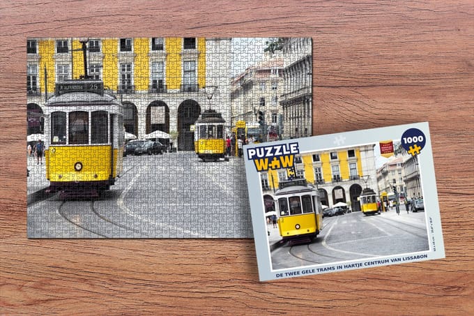 Puzzel De twee gele trams in hartje centrum van Lissabon - Legpuzzel - Puzzel 1000 stukjes volwassenen