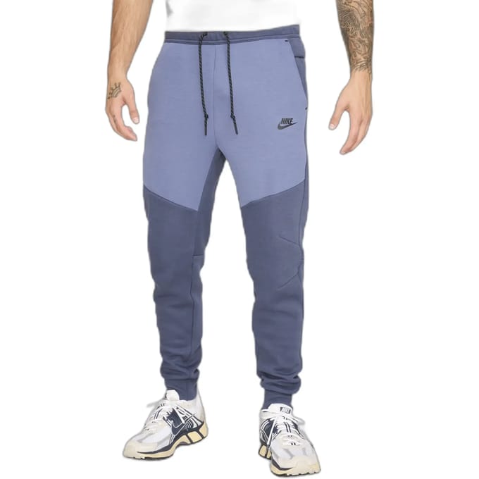 Jogging Nike Tech