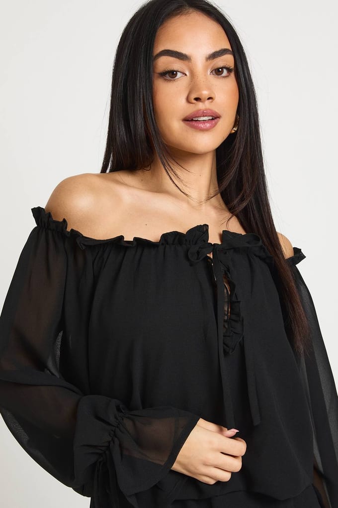 boohoo Dames Chiffon Playsuit met Lange Mouwen en Ruffles | Black | Maat: 8
