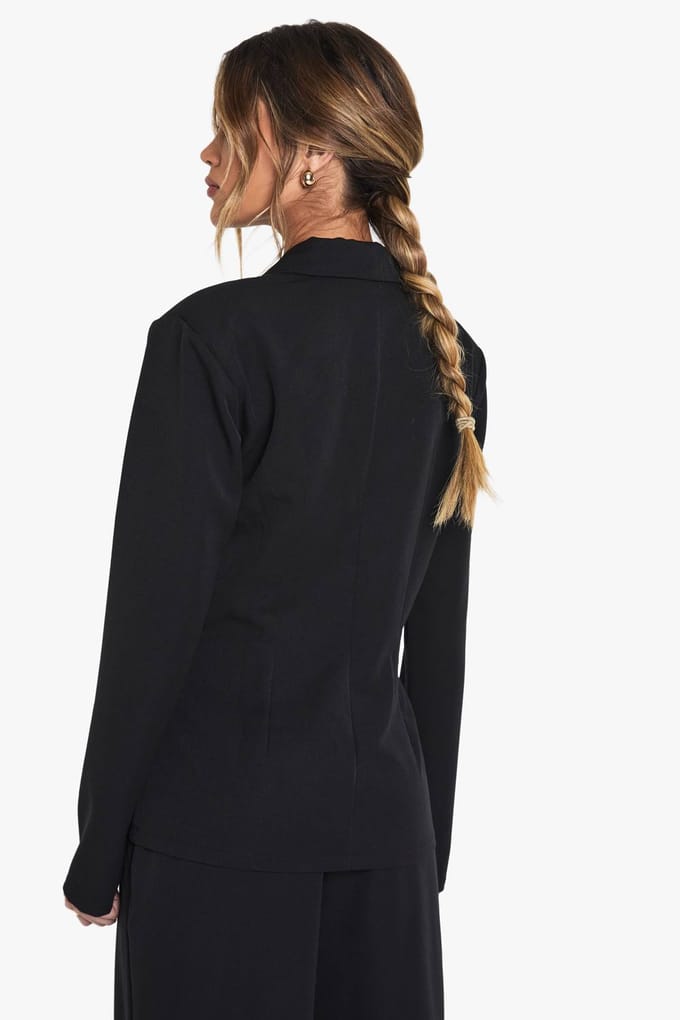 boohoo Dames Geraffelde wikkel-blazer | Zwart | Maat: 42