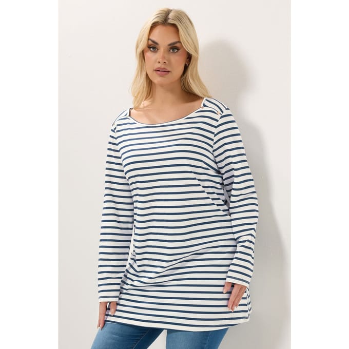 Yours Tshirt Met Witte Strepen, Studs En Lange Mouwen Size 44