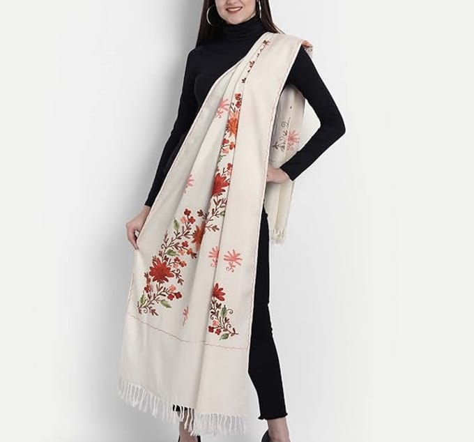 N3 Collecties Kashmiri Dames geborduurde wollen sjaal/stola (Gebroken wit)
