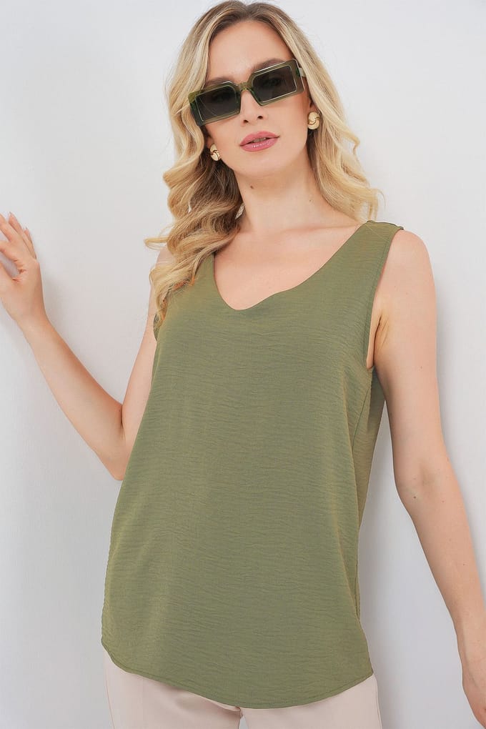 V-hals Pull-On Blouse