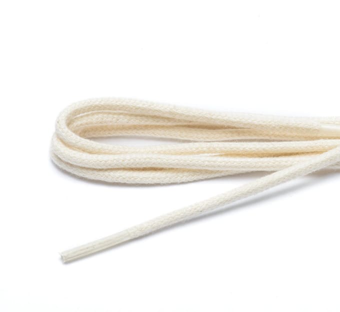 ARIESZZZ - Schoenveters - Creme - Rond 70 cm - 3 mm - 4-6 gaatjes
