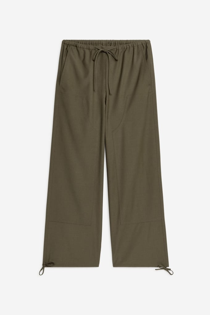 ARKET Emmy Cargo Wool Twill Khaki Taglia: 40 | Pantaloni cargo Outlet | Donna | Marrone