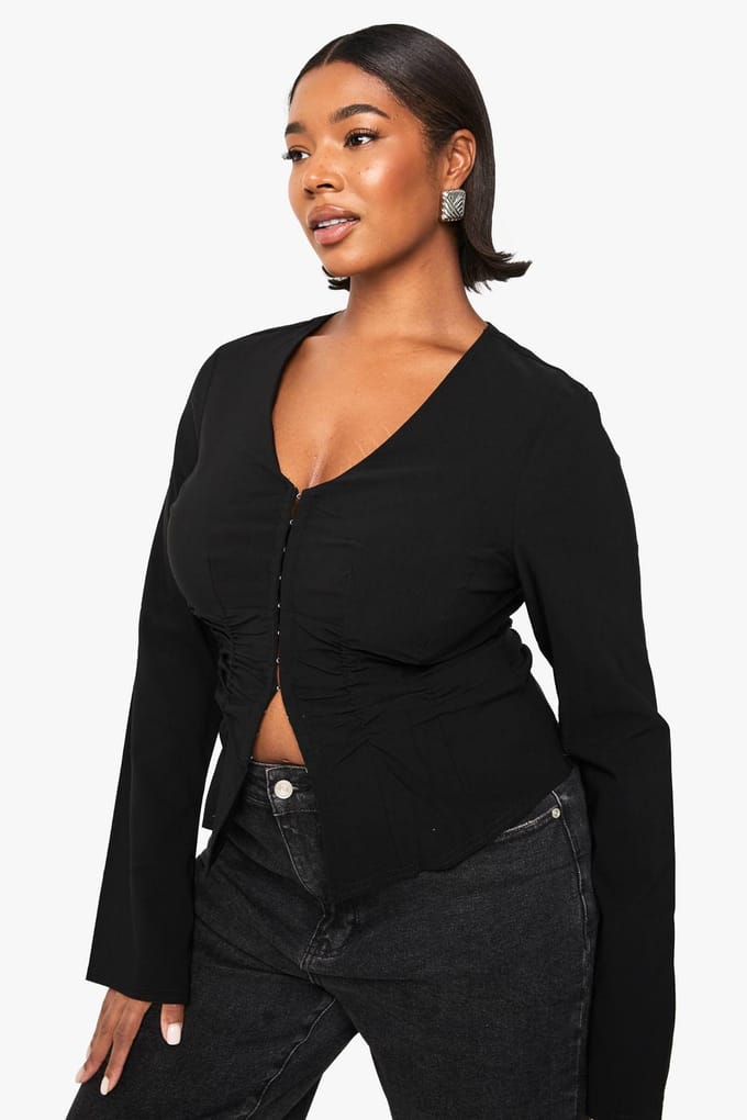 boohoo Dames PLUS GERUCHED EN HAAK-EN-OOG TOP | Zwart | Maat: 48