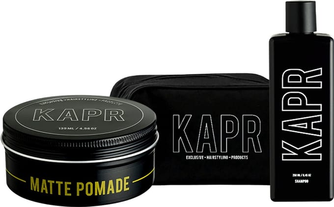 KAPR Matte Pomade 135ml + Shampoo 250ml – Gift Set met Gratis Toilettas