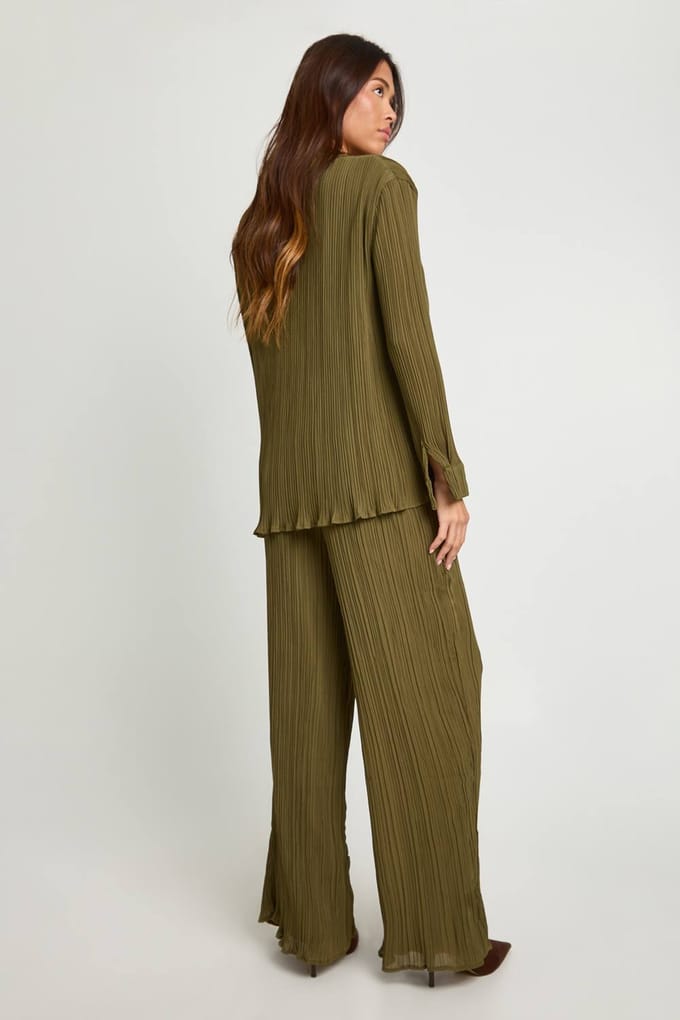 boohoo Dames Plisse wijde pijpenbroeken | Olive | Maat: 6