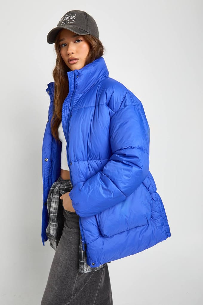 boohoo Dames Oversized Pufferjack met capuchon | Cobalt | Maat: 12