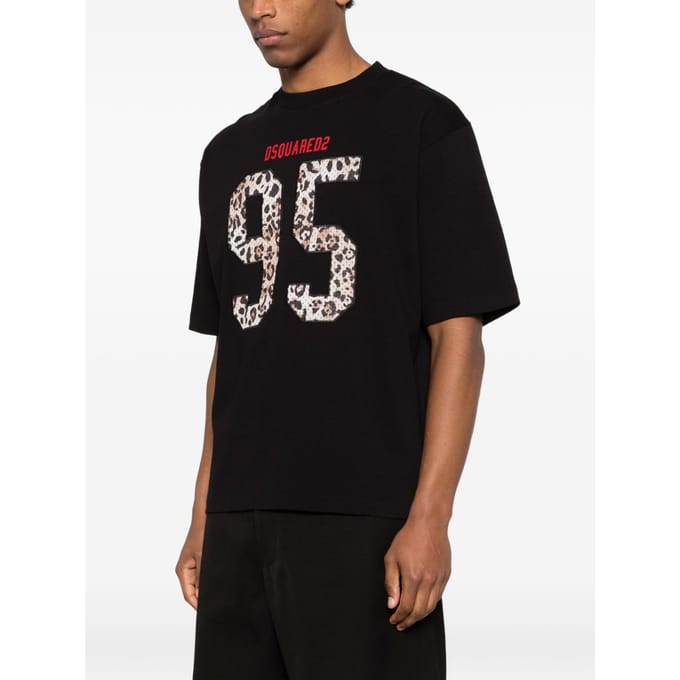 Dsquared2 t-shirt zwart man nummer 95